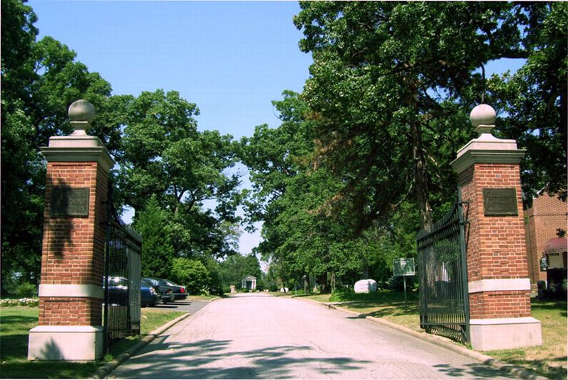 Columbia Gardens Cemetery